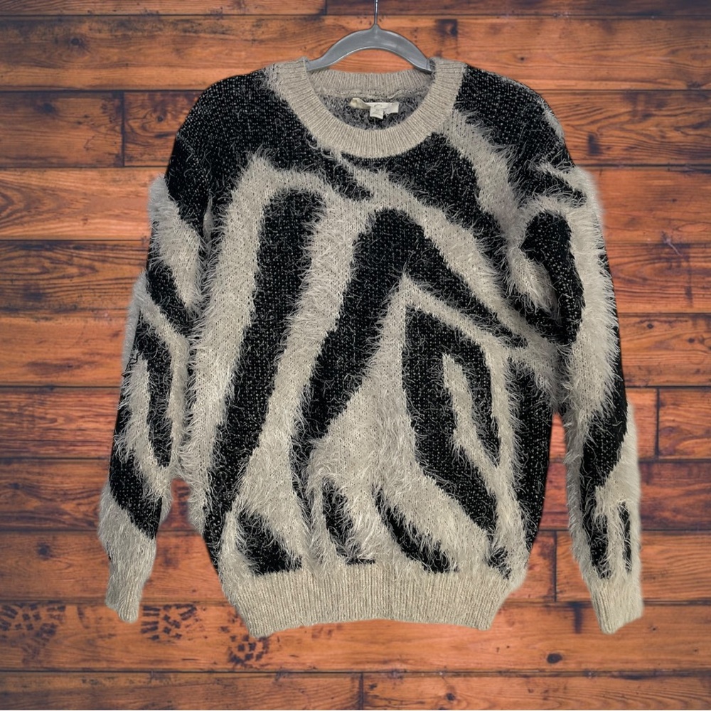 5 for‎ $25🔥Jessica Simpson Zebra Print Fuzzy Sweater Girls 6X